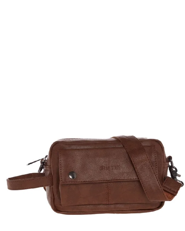 Distressed Leather Pouch Bag - Camel